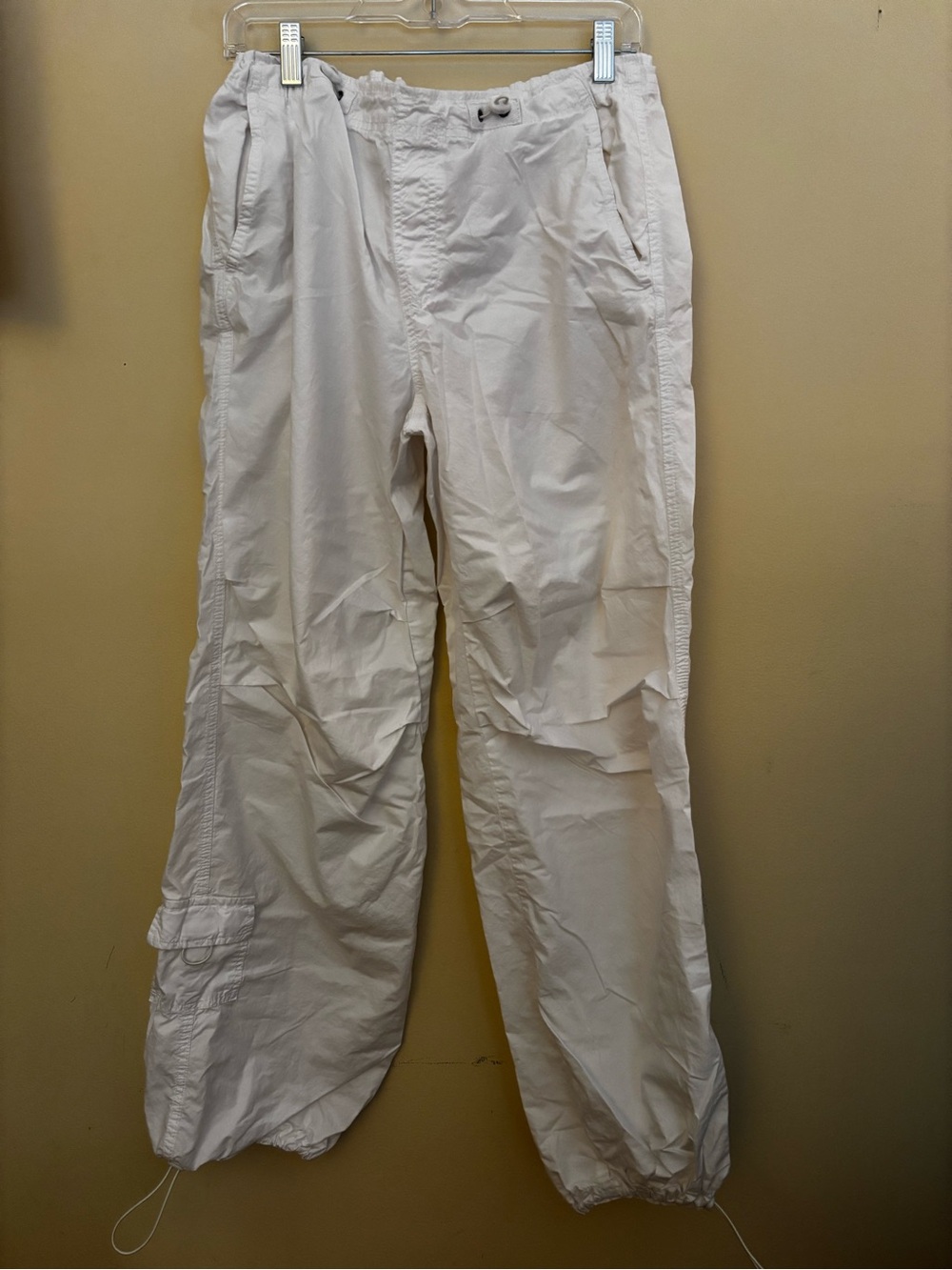 Women’s Lightweight White Cargo Jogger Pants